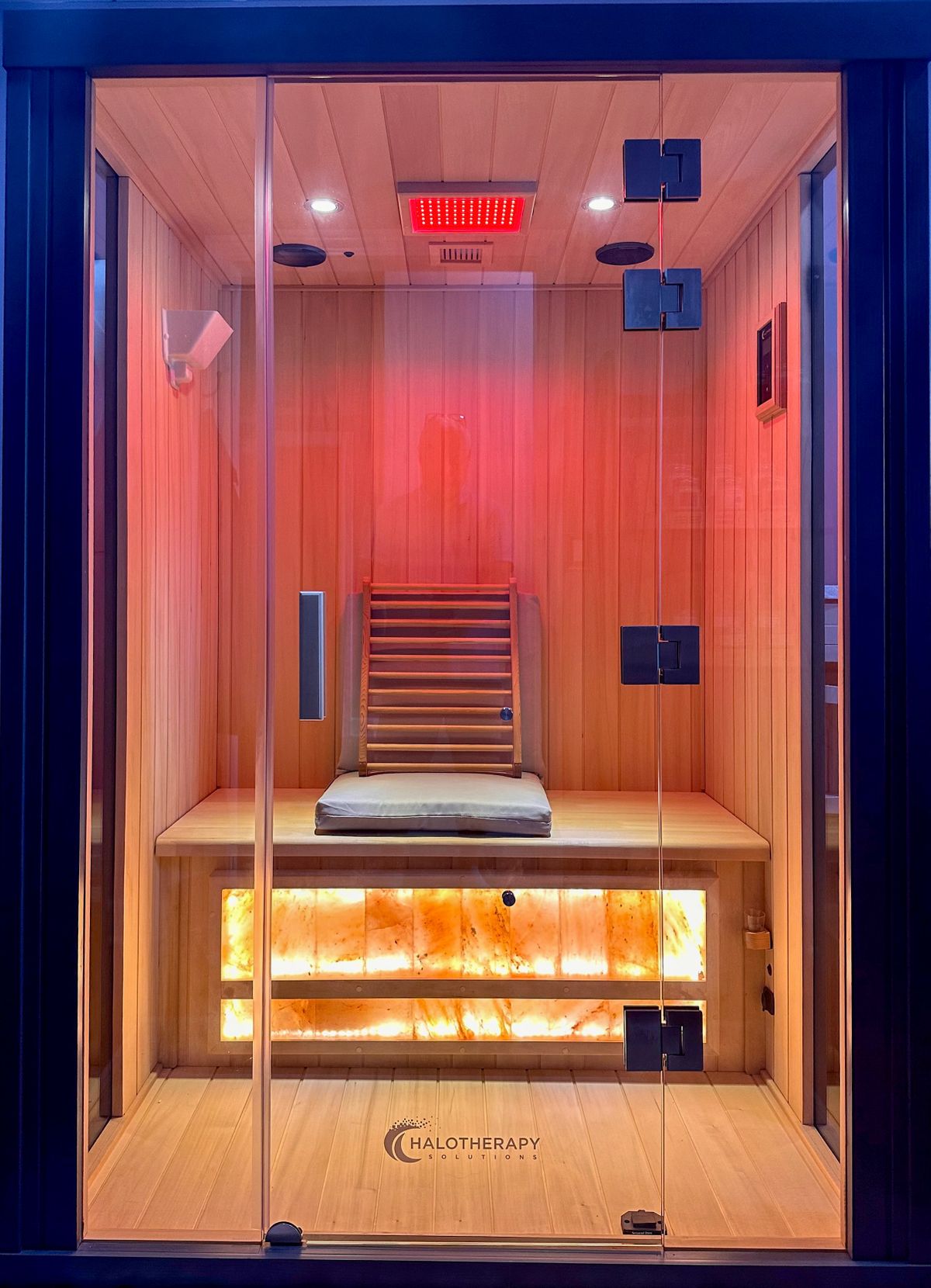 HALOTHERAPY (SALT BOOTH)